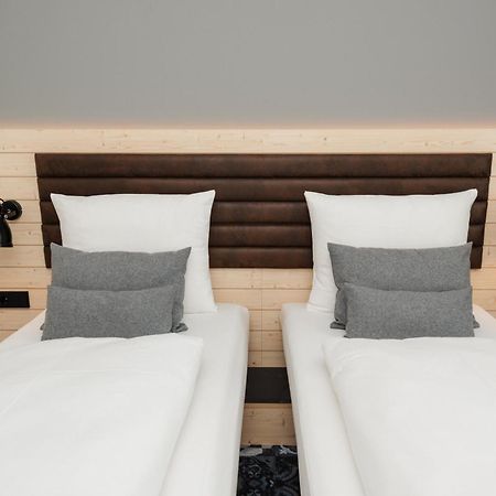 Coffee Fellows Hotel Muenchen-Freiham Экстерьер фото