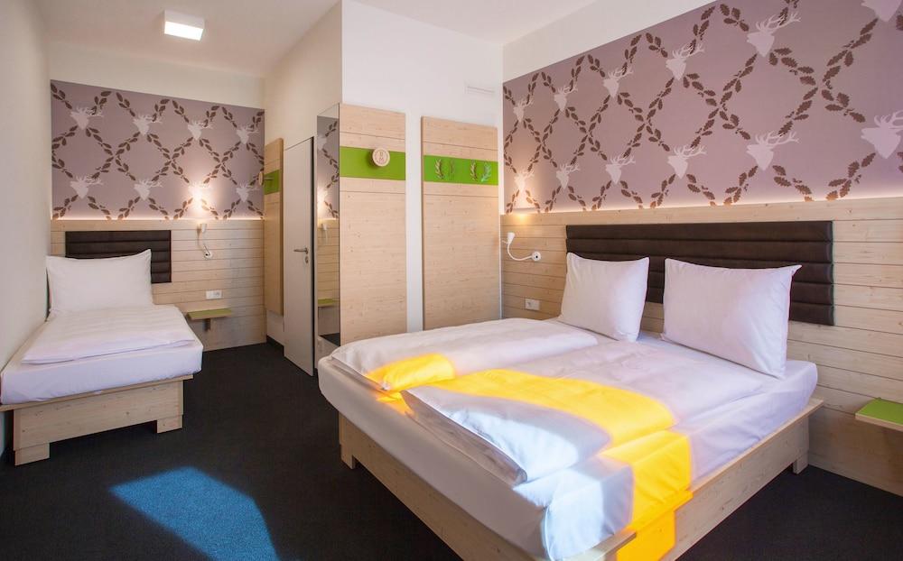 Coffee Fellows Hotel Muenchen-Freiham Экстерьер фото