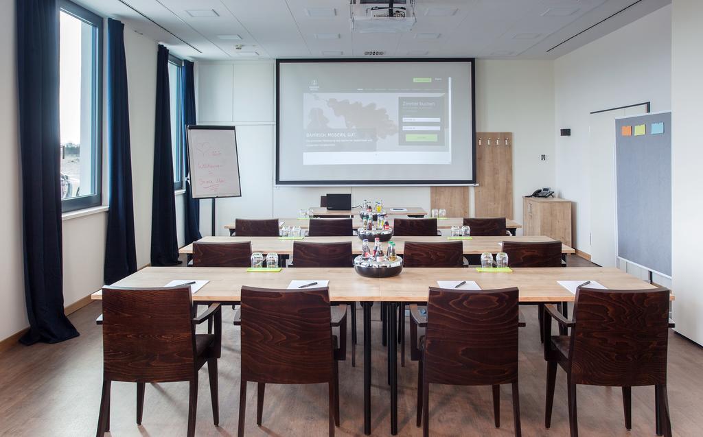 Coffee Fellows Hotel Muenchen-Freiham Экстерьер фото