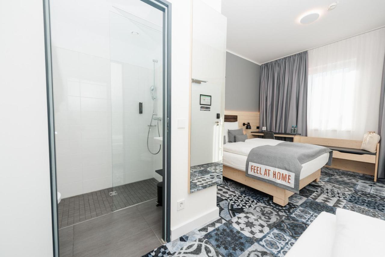 Coffee Fellows Hotel Muenchen-Freiham Экстерьер фото